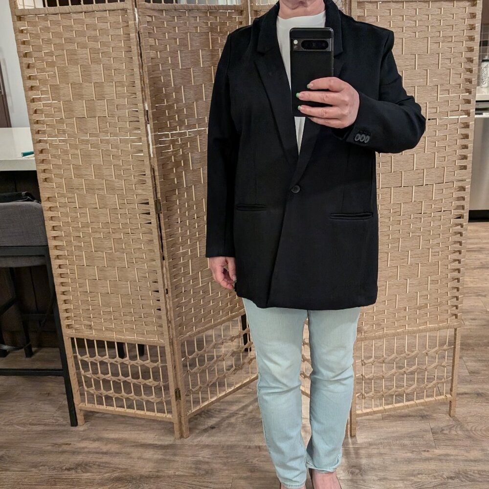 Black Old Navy Blazer